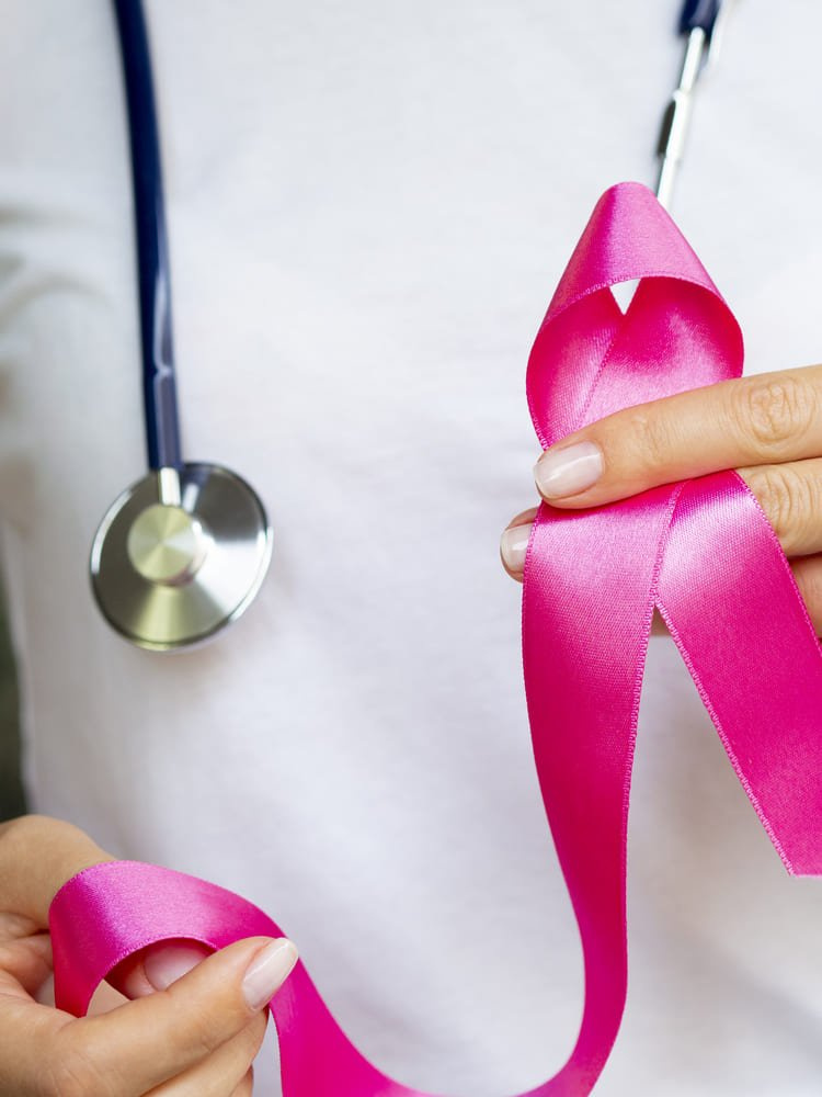 photo ruban cancer du sein