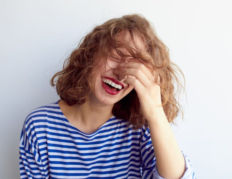femme souriant