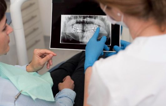 importance d'une radiographie dentaire et consultation professionnelle
