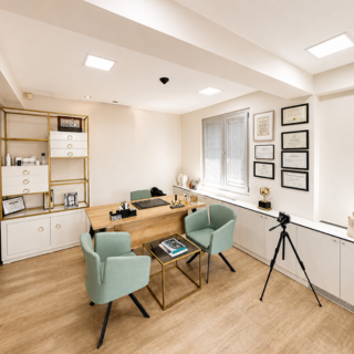 salle de consultation d'une clinique greffe de cheveux